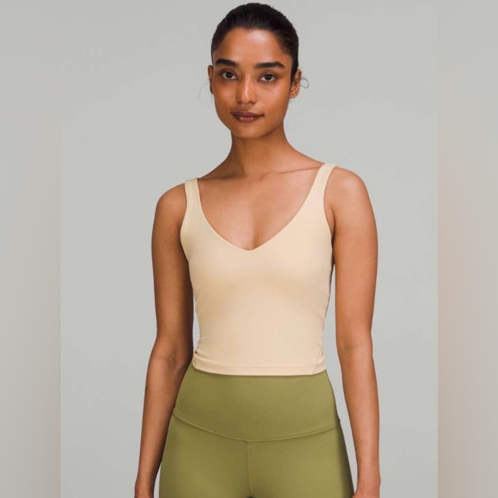 065 Lululemon Align Tank EUC